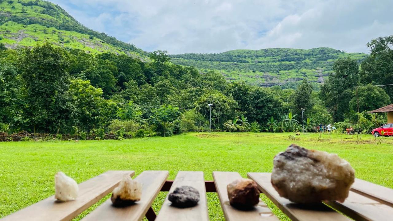 King'S Landing Villa Karjat Exteriör bild