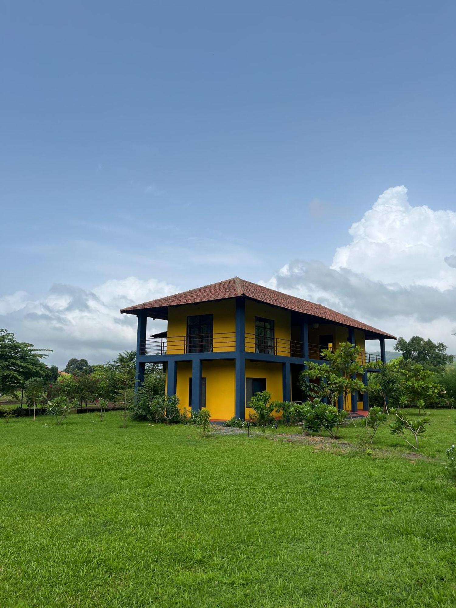 King'S Landing Villa Karjat Exteriör bild